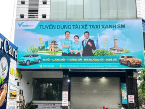 Thi công bảng hiệu - Xanh SM - Final