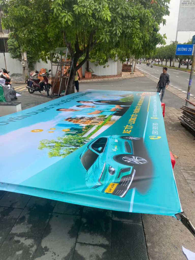 Thi công bảng hiệu - Xanh SM 1